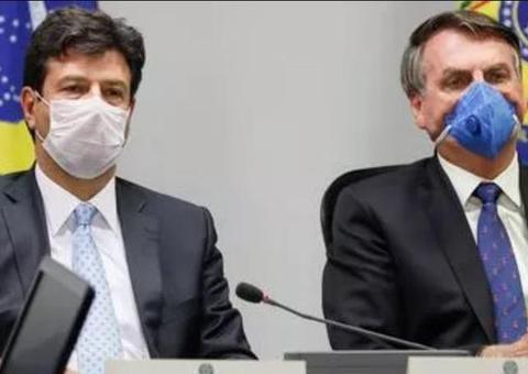 Brasil tem panelaço e #ForaBolsonaro após demissão de Mandetta