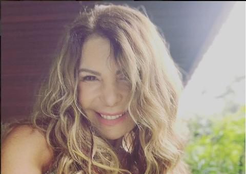 Nasce neta de Elba Ramalho e Maurício Mattar; cantora comemora na web