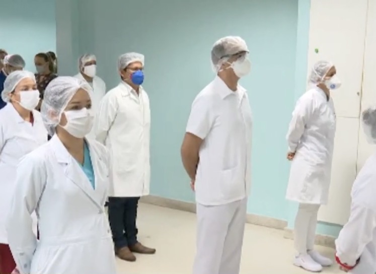 Hospital de Retaguarda Nilton Lins começa a atender pacientes com Covid-19 em Manaus