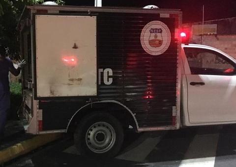 Homem é morto após ameaçar família com faca e avançar em policiais em Manaus