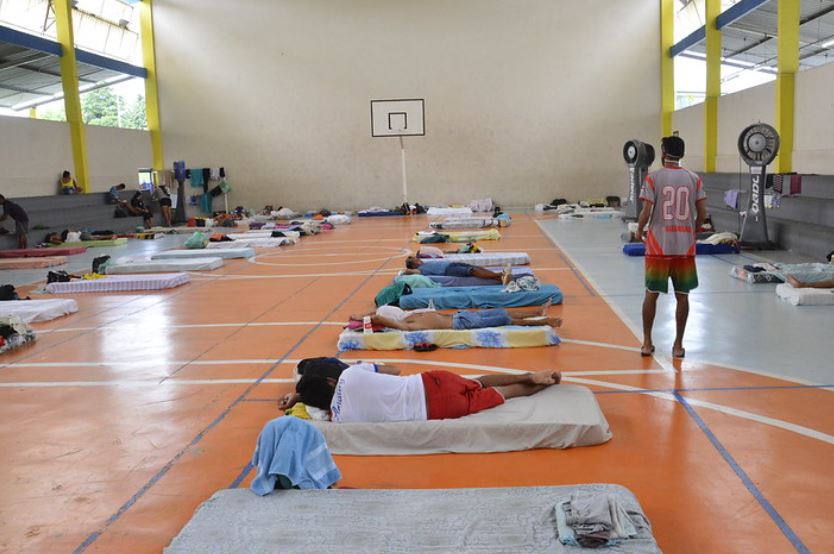 118 pessoas em situação de rua são atendidas em abrigo provisório na Compensa