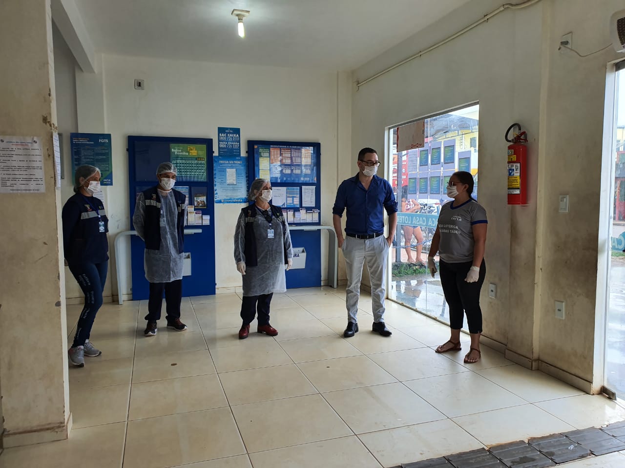 Defensoria fiscaliza medidas de combate ao Covid-19 em bancos no Amazonas