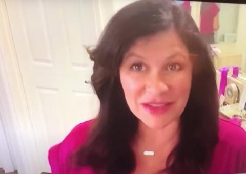 Em home office, Jornalista mostra marido pelado durante programa ao vivo 