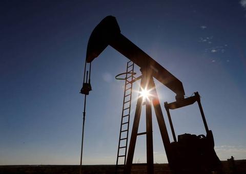 Petróleo americano cai mais de 200% e tem preço negativo pela 1ª vez na história