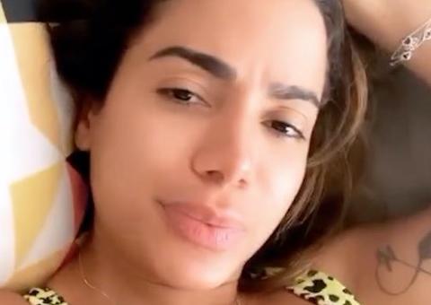 Anitta manda recado após polêmica sobre live se Manu Gavassi for eliminada do BBB20