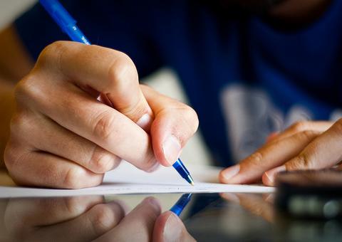 Prefeitura abre inscrições em processo seletivo com salários de até R$ 17,1 mil em Manicoré