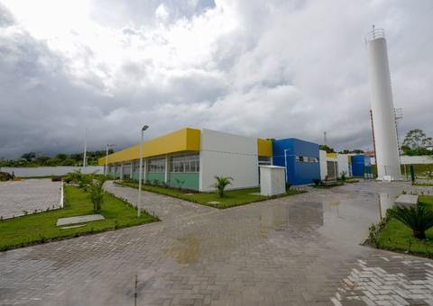 Prefeito diz que Manaus se recupera a partir de junho se governo federal liberar recursos 