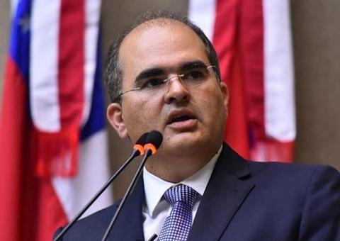 Em Manaus, deputado Ricardo Nicolau afirma que está com coronavírus