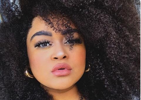 Ex-BBB Rizia Cerqueira relata dificuldade em fechar contratos por ser 'fora dos padrões'