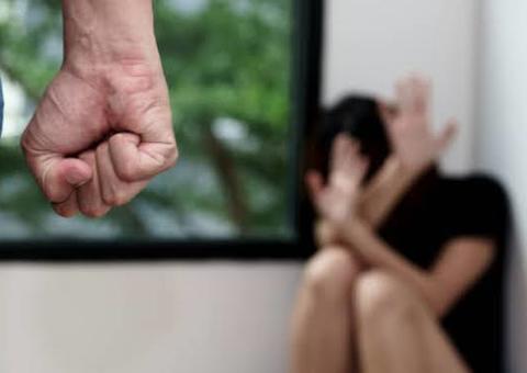 No Amazonas, instituições divulgam cartilha sobre violência doméstica