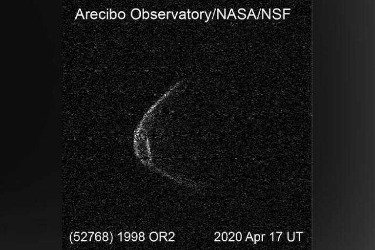 Asteroide gigante que passará perto da Terra se parece com máscara facial