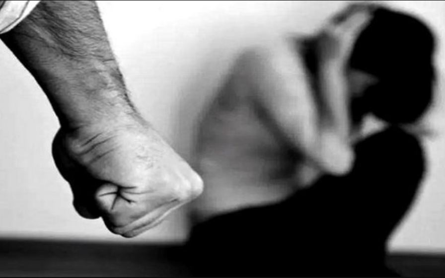 Homem é detido por violência doméstica contra a própria companheira em Manaus