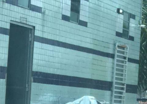 Corpos são deixados ao lado de SPA em Manaus