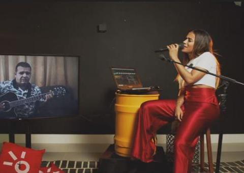 Assista aqui: Live gospel da cantora Anitta 