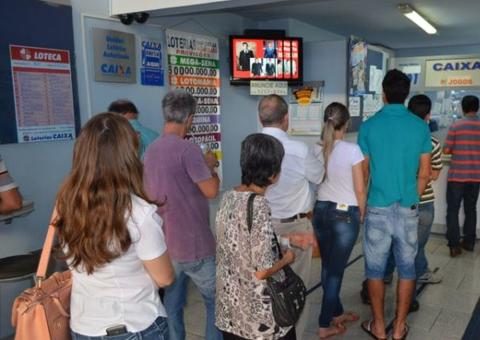 Veja quem pode realizar o saque do auxílio emergencial nesta terça-feira 