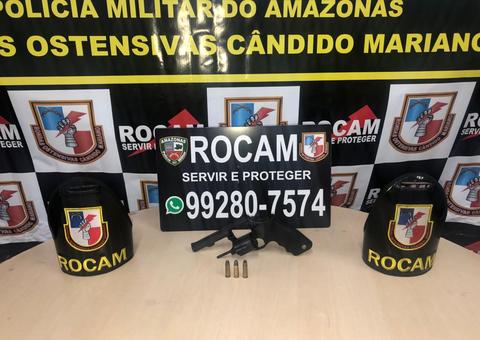 Após denúncia, homem é preso com revólver em rua de Manaus 