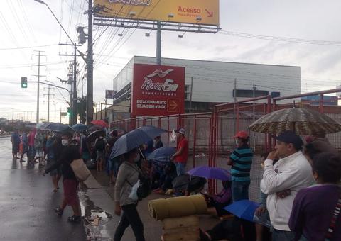 Manauaras ignoram quarentena às vésperas de pico da pandemia no Amazonas