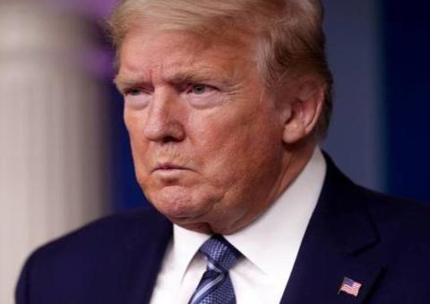 Trump diz que Brasil enfrenta ‘grande surto’ e sugere interromper voos 