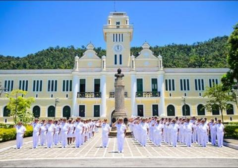 Marinha prorroga inscrições de concurso para Colégio Naval 