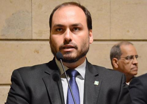 Monitor de robôs online aponta explosão de atividade no Brasil após revelação sobre Carlos Bolsonaro