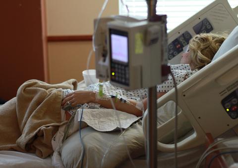 Anvisa autoriza importação de equipamentos usados em UTI