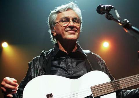 Magaiver comanda especial Caetano Veloso em Live 