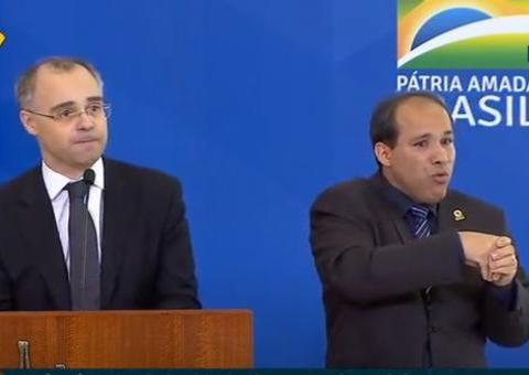 Novo Ministro da Justiça pede que Bolsonaro cobre mais operações na PF