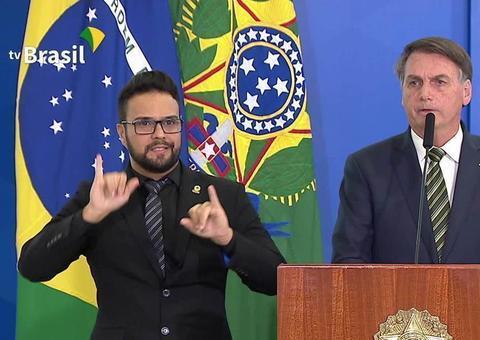 'Quem manda sou eu', diz Bolsonaro ao anunciar recurso contra veto de posse de Ramagem