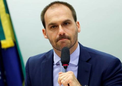 Gilmar Mendes rejeita ação de Eduardo Bolsonaro contra CPI das Fake News