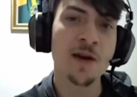 Filho de Bolsonaro sobre coronavírus: ‘prefiro morrer transando do que tossindo’