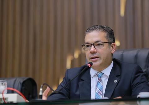 Josué diz que seria antidemocrático arquivar pedido de impeachment de Wilson Lima e Carlos 