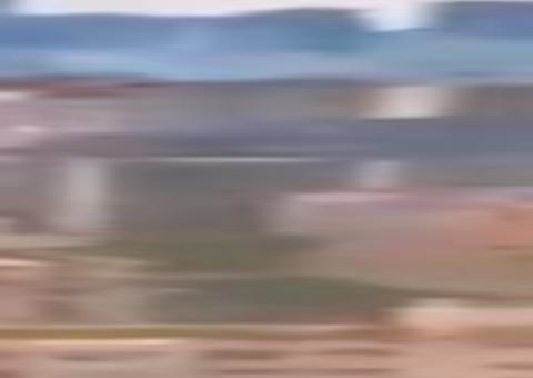 Apresentadora da CNN é flagrada fazendo gesto em bastidor de reportagem sobre Bolsonaro 