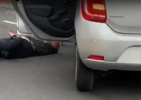 Homem supostamente bêbado é preso após perseguição policial no centro de Manaus 