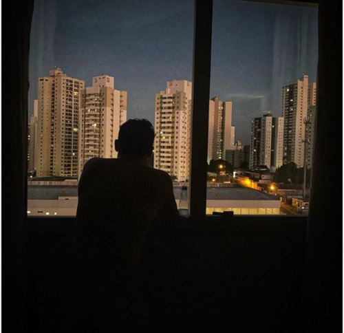 Maiara causa alvoroço na web ao publicar nudes de Fernando Zor