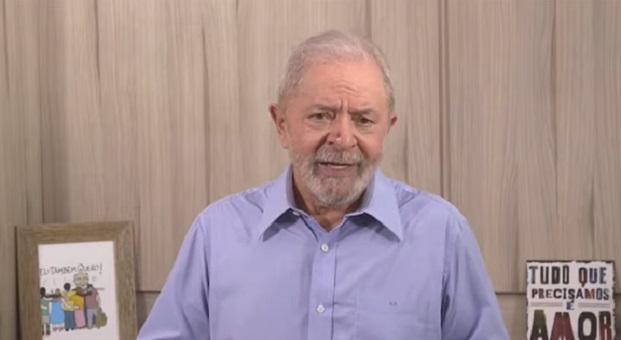 Em live do Dia do trabalhador, Lula critica Bolsonaro: 'as grandes tragédias revelam verdadeiro caráter das pessoas'