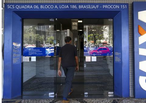 Caixa abre agências neste sábado para saques de auxílio em espécie