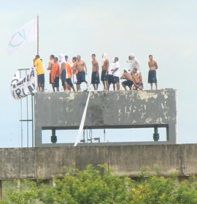 Sem mortes, chega ao fim rebelião em presídio de Manaus