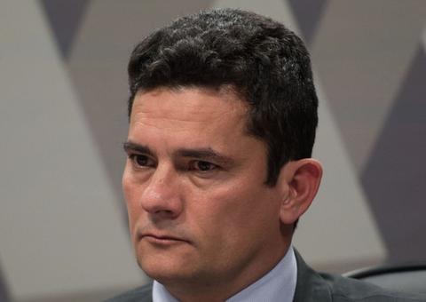 Moro vive dilema e corre risco de autoincriminação se apresentar provas contra Bolsonaro
