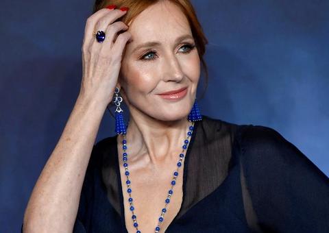 JK Rowling, escritora de Harry Potter, anuncia doação de R$ 6,8 milhões para afetados por pandemia
