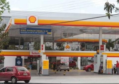 Em Manaus, homem é baleado por cliente ao tentar assaltar posto de combustível 