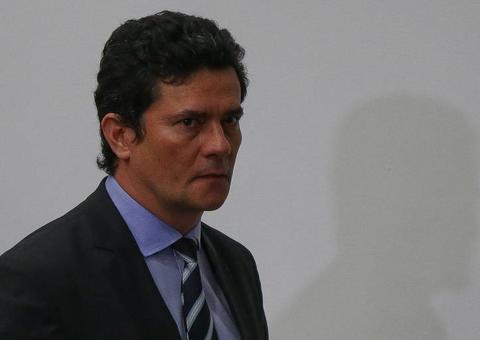 'Há lealdades maiores que as pessoais', diz Moro após depor na PF e Bolsonaro chamá-lo de Judas