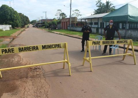 Acessos ao Careiro Castanho são fechados e população é obrigada a usar máscara 