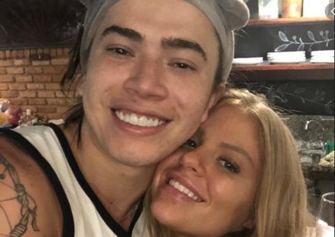 Whindersson Nunes rebate comentário sobre separação: ‘não preciso aguentar nada’