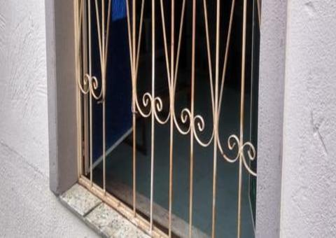 Em Manaus, igreja é invadida por bandidos e tem aparelhagem de som roubada 