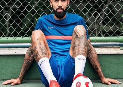 Gabigol vai disputar jogos de futebol virtual com craques e transmissão da Globo
