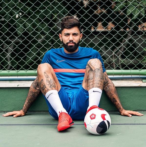 Gabigol vai disputar jogos de futebol virtual com craques e transmissão da Globo