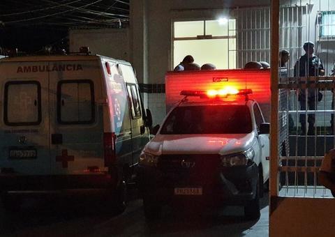 Homem é morto com 10 tiros por homens encapuzados em via pública de Manaus