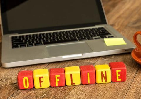 Usuários reclamam de queda da internet fixa da Claro e da Vivo