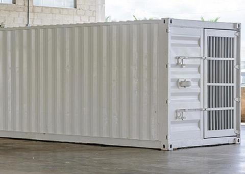 Conselho adia decisão sobre alojamento de presos em containers