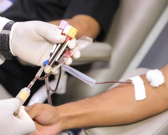 Doadores de sangue são convocados para manter estoque do Hemoam fora do nível crítico